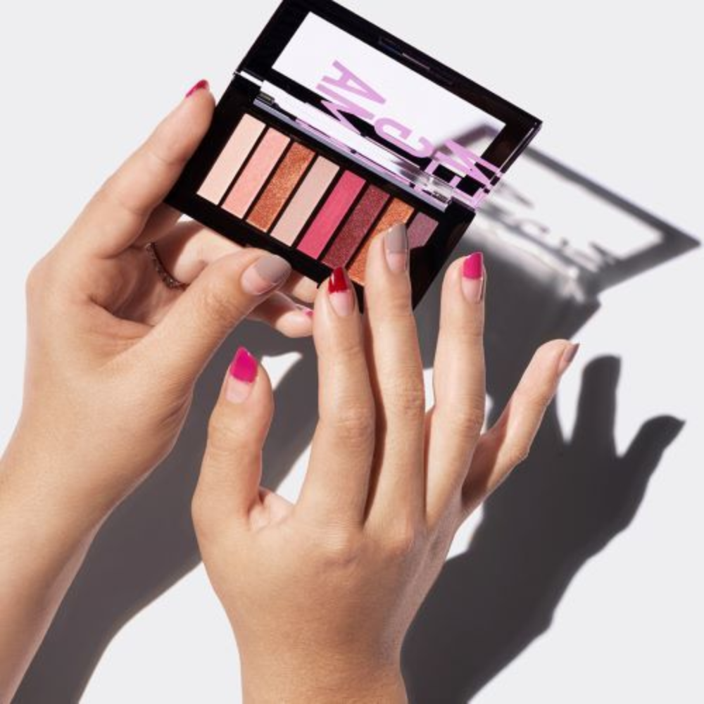 Revlon Colorstay Looks Book Eyeshadow Palette 3.4g - Enigmna