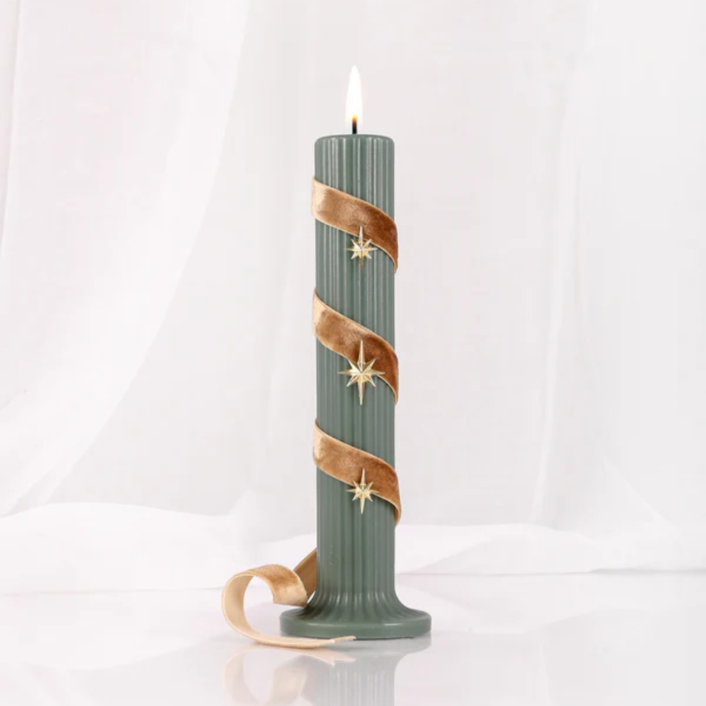 The Aromatherapy Co. Smith & Co. Pillar Candle 250g - Amber & Freesia