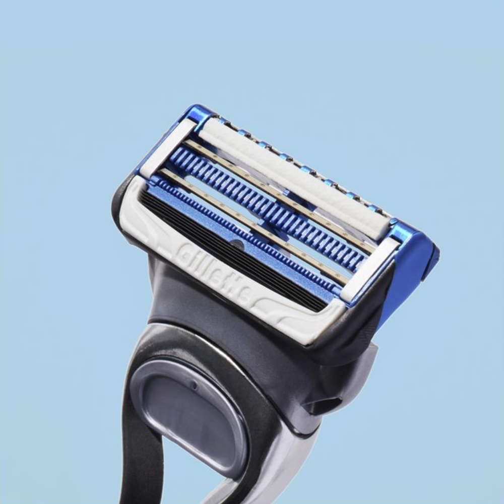 Gillette SkinGuard Power Razor + 1 Refill Blade