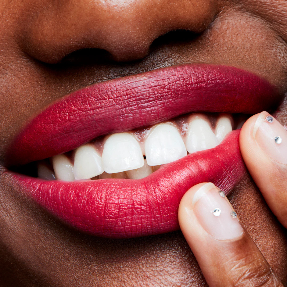 MAC Retro Matte Lipstick 3g - 706 Relentlessly Red