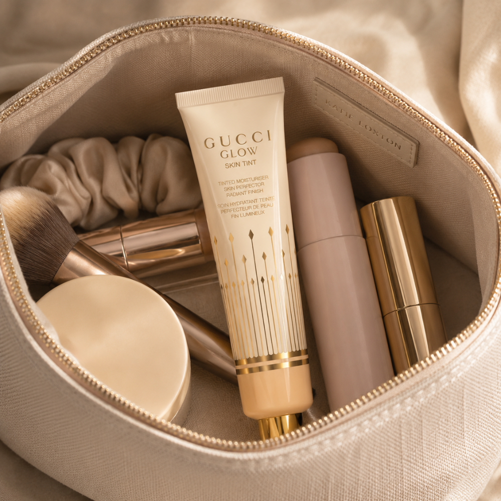 Gucci Beauty Glow Skin Tint 40mL - 26 Fair Medium