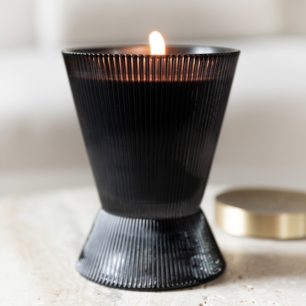 The Aromatherapy Co. Maison Candle 250g - Vanilla & Cardamon